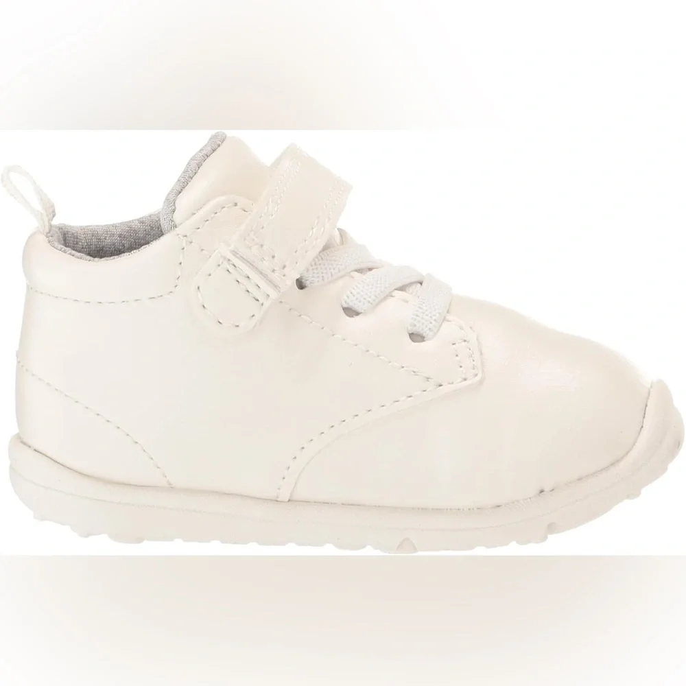 Carter's Unisex-Child Charlie-p Boot
